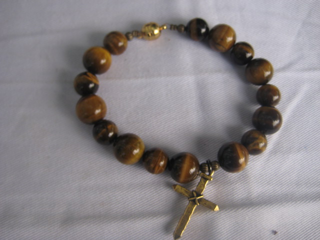 Tiger Eye Bracelet (with Cross Charm)  balance between extremes, discernment, vitality, strength, practicality 3459
